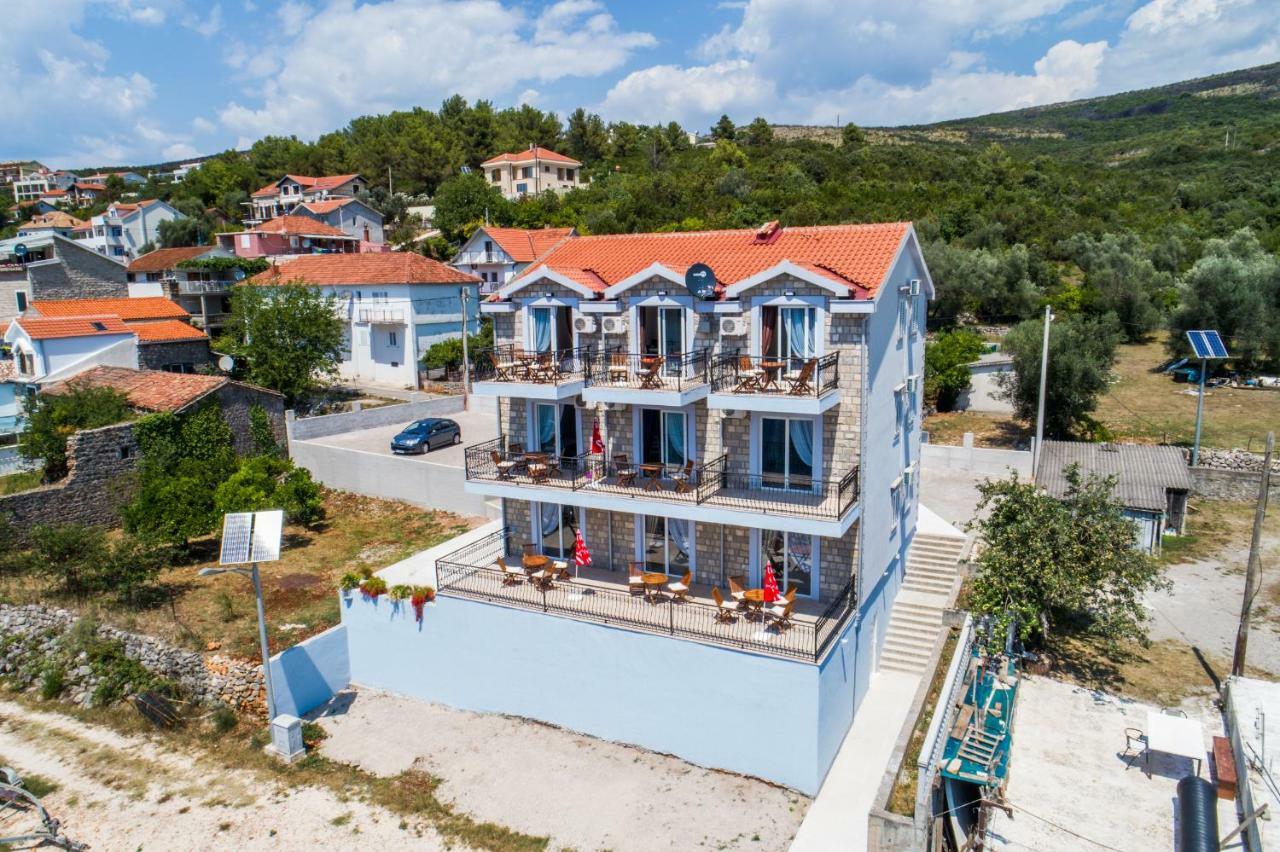 Villa San Apartments Tivat Exterior photo